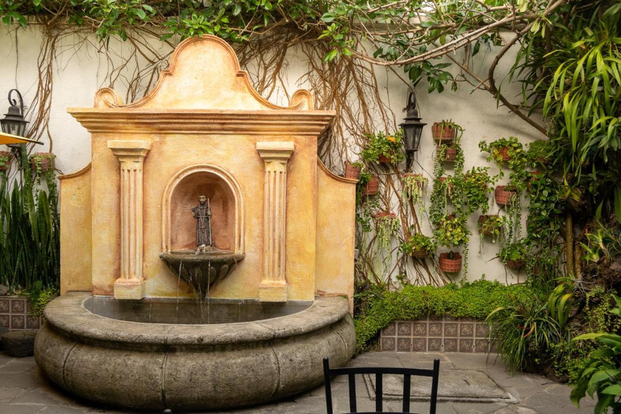 Hotel La Villa Serena 안티구아 과테말라 외부 사진