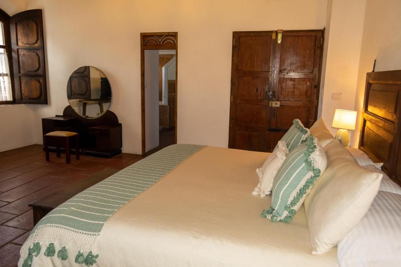 Hotel La Villa Serena 안티구아 과테말라 외부 사진